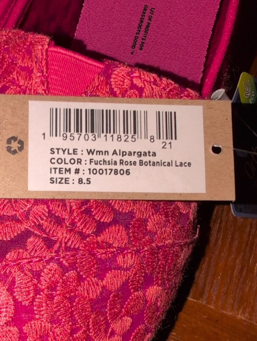 TOMS Women's Fuschia Lace Alpargata Slip-On Flats - Picture 4 of 4